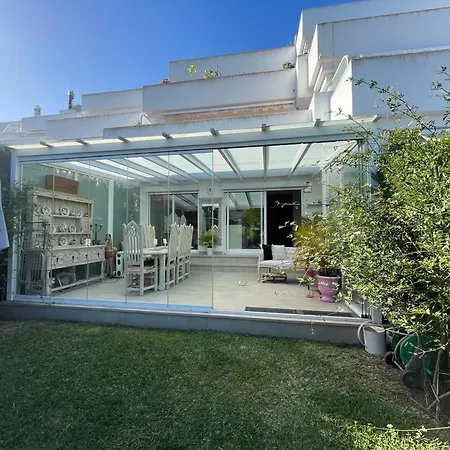 Benavista Stunning Garden Aprtment Apartamento Estepona