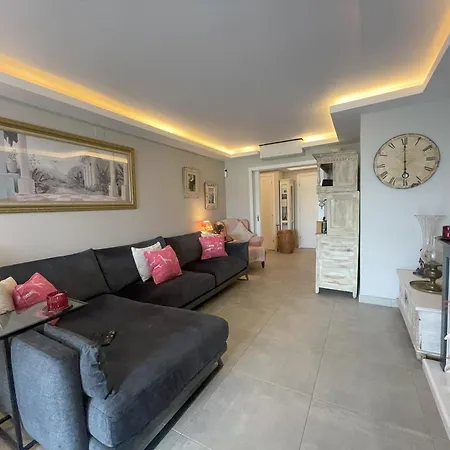 Benavista Stunning Garden Aprtment Apartamento *